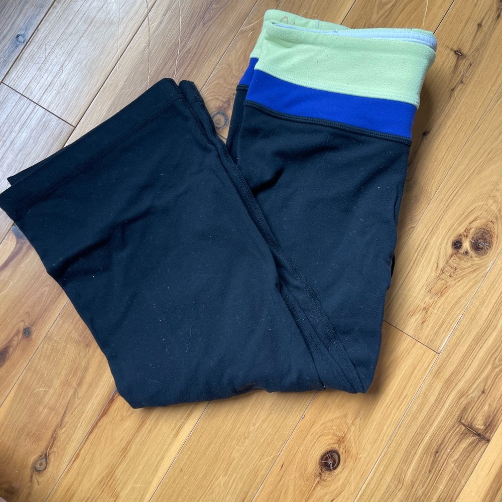 Lululemon  cropped leggings size small